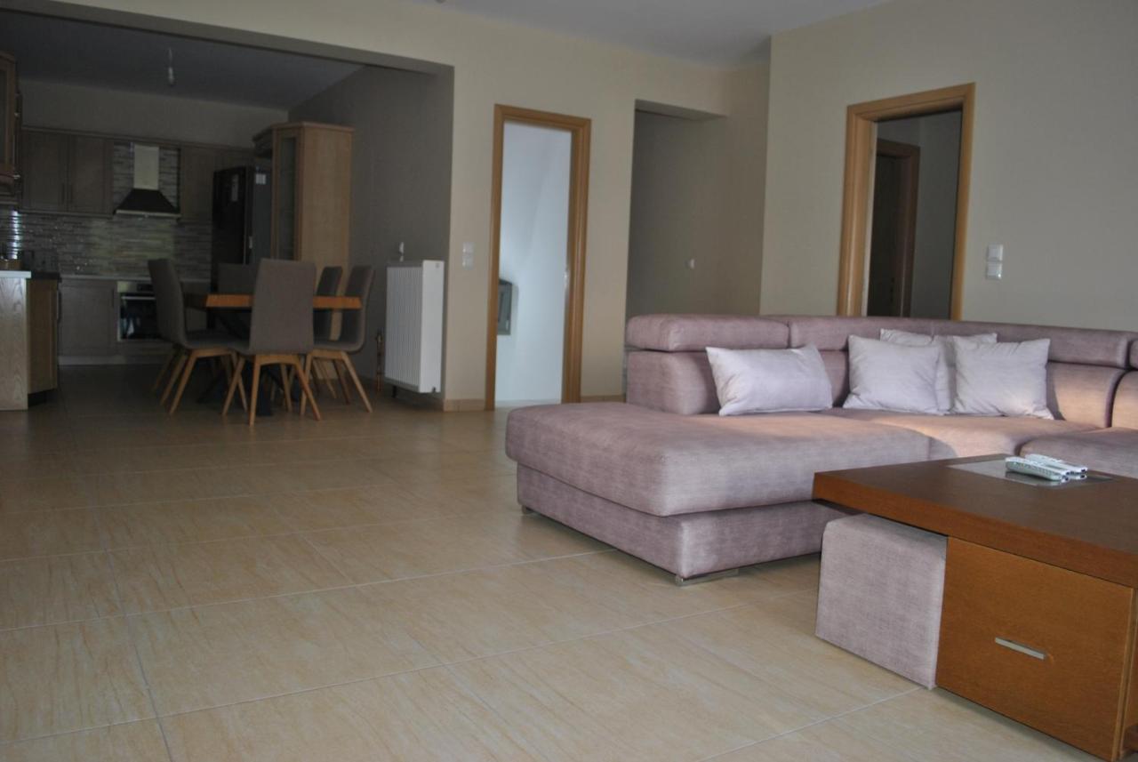 Artemis - Marina Apartments Evia Exterior photo