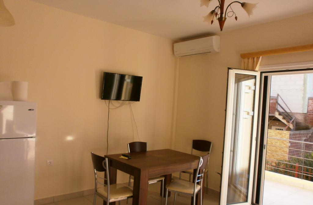 Artemis - Marina Apartments Evia Room photo